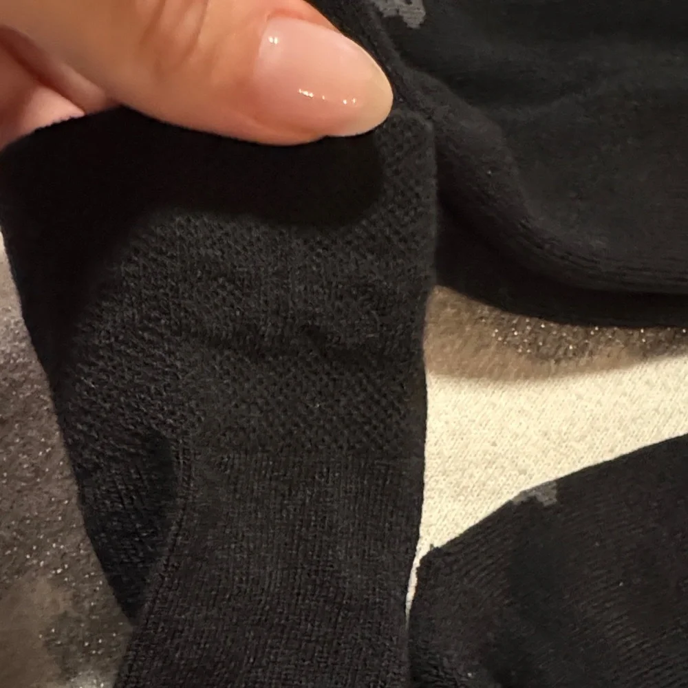 New Balance quarter black socks NWOT 3 pairs